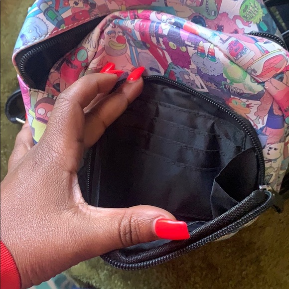 rick and morty backpack - Picture 3 of 3